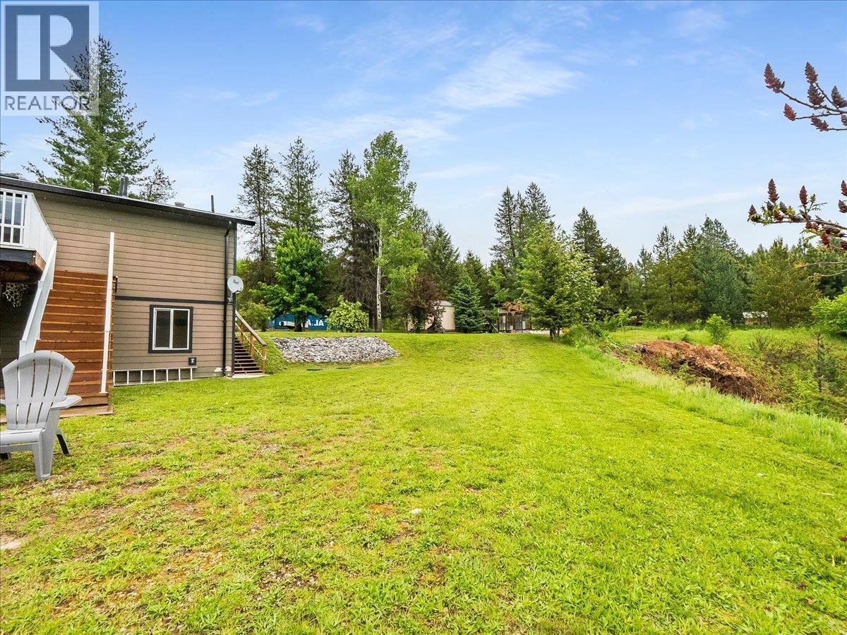 3752 Krestova Cemetery Road, Krestova, British Columbia  V0G 1H2 - Photo 15 - 10386320