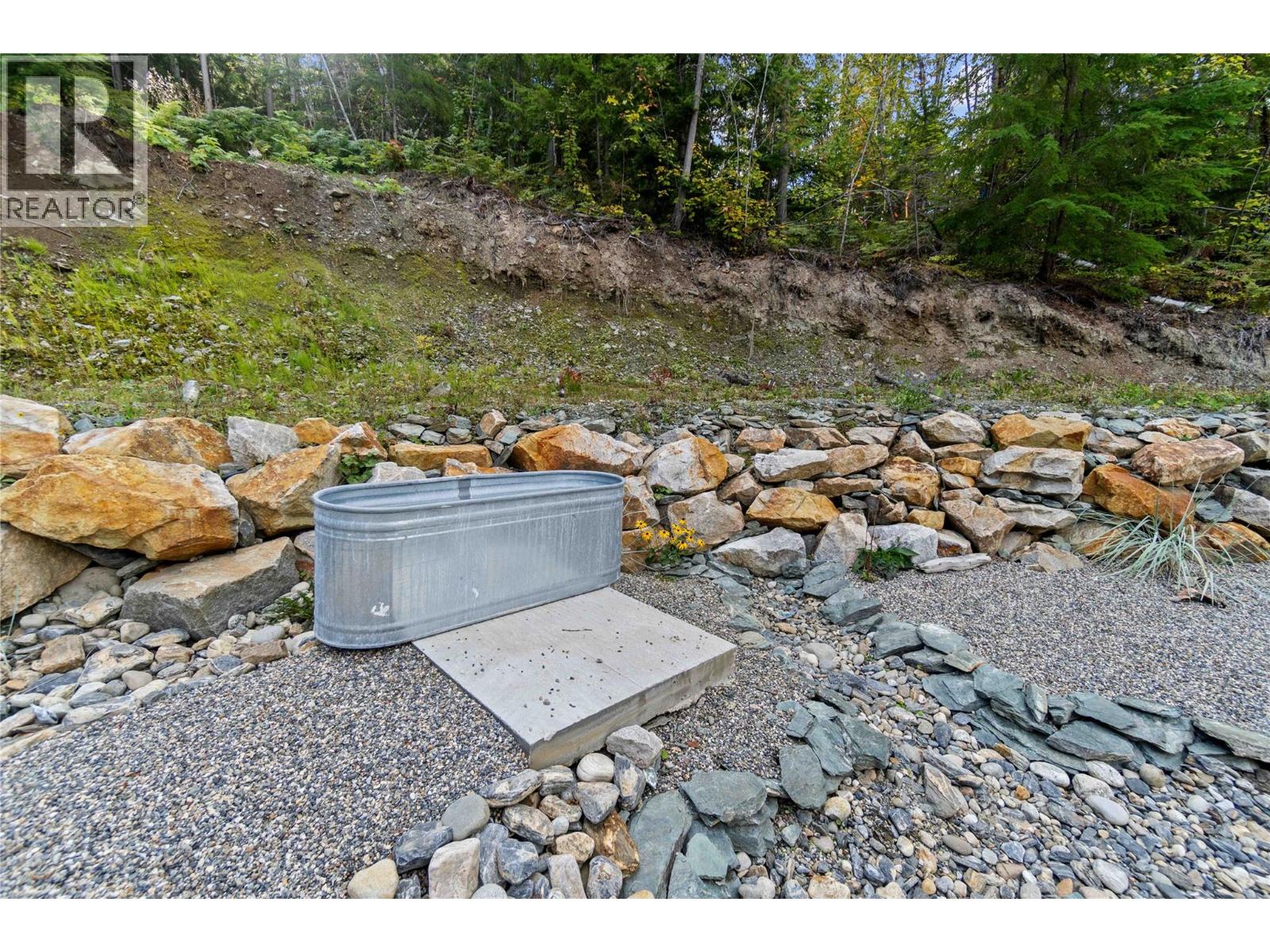 4920 Ivy Road, Eagle Bay, British Columbia  V0E 1T0 - Photo 38 - 10325224