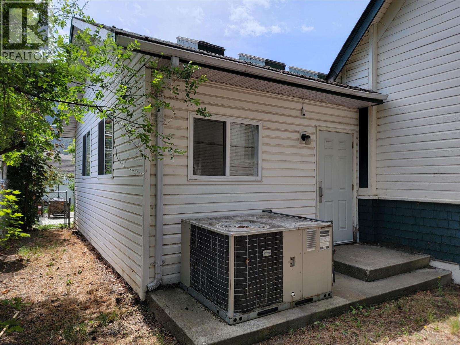 607a 5th Street, Keremeos, British Columbia  V0X 1N3 - Photo 76 - 10389962