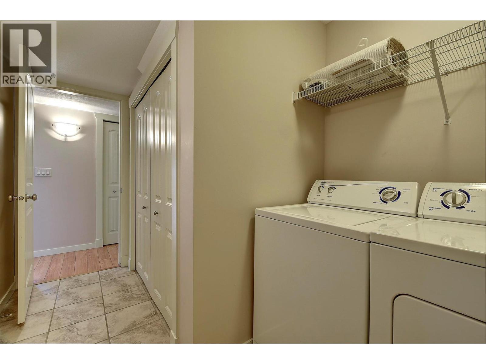 369 Wallace Road, Kelowna, British Columbia  V1X 4T4 - Photo 24 - 10389960