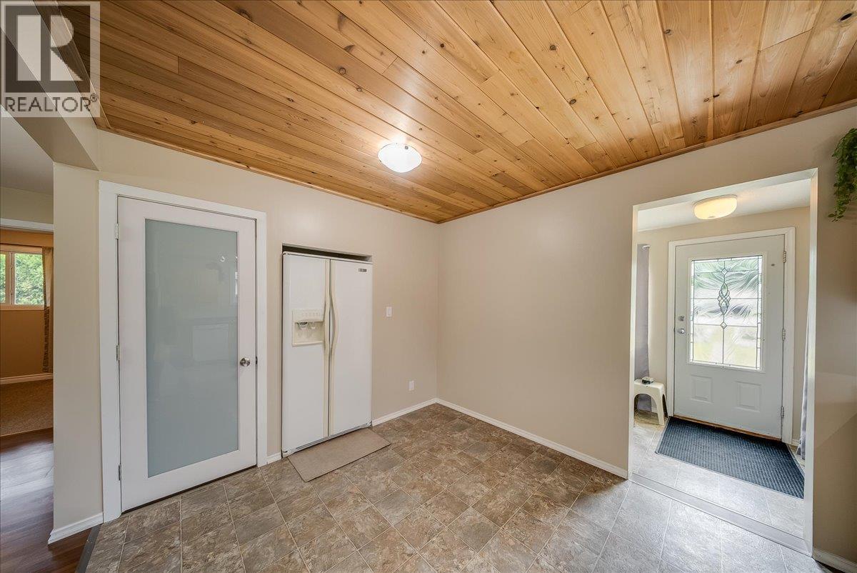 309 12th Avenue, Genelle, British Columbia  V0G 1G0 - Photo 30 - 10389843