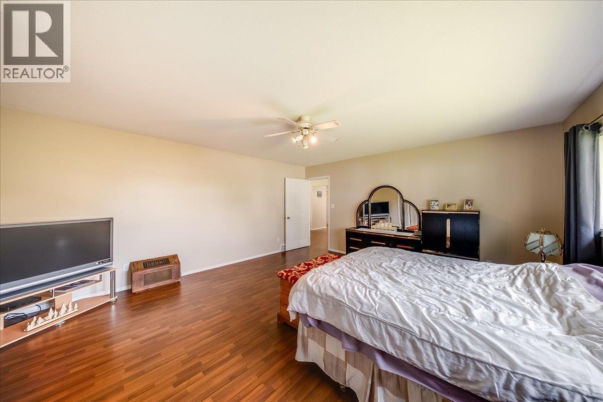 309 12th Avenue, Genelle, British Columbia  V0G 1G0 - Photo 37 - 10389843