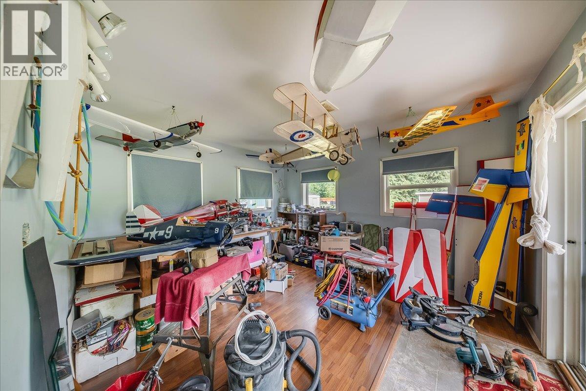 309 12th Avenue, Genelle, British Columbia  V0G 1G0 - Photo 50 - 10389843