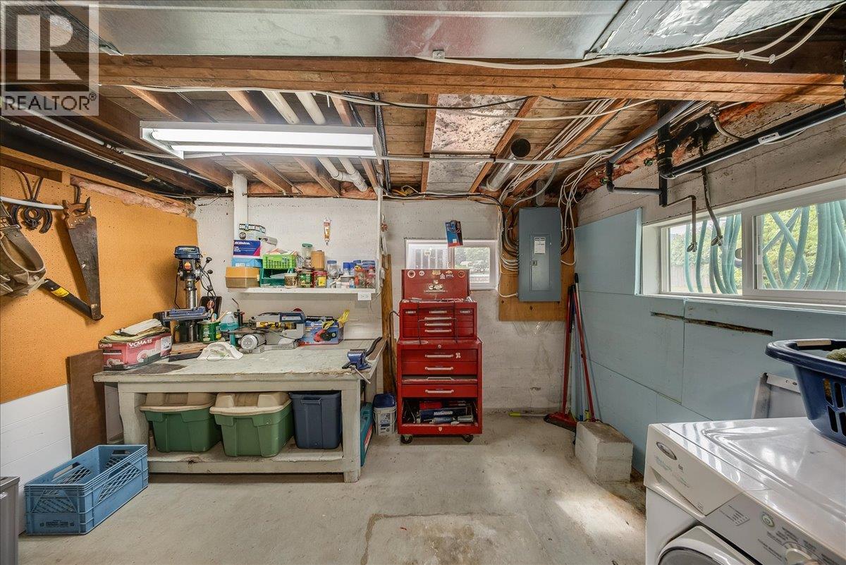 309 12th Avenue, Genelle, British Columbia  V0G 1G0 - Photo 56 - 10389843