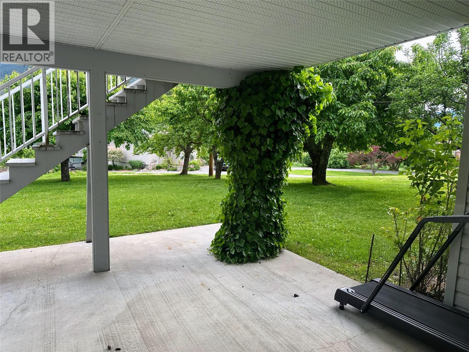 5924 Stafford Road, Nelson, British Columbia  V1L 6P3 - Photo 52 - 10389832