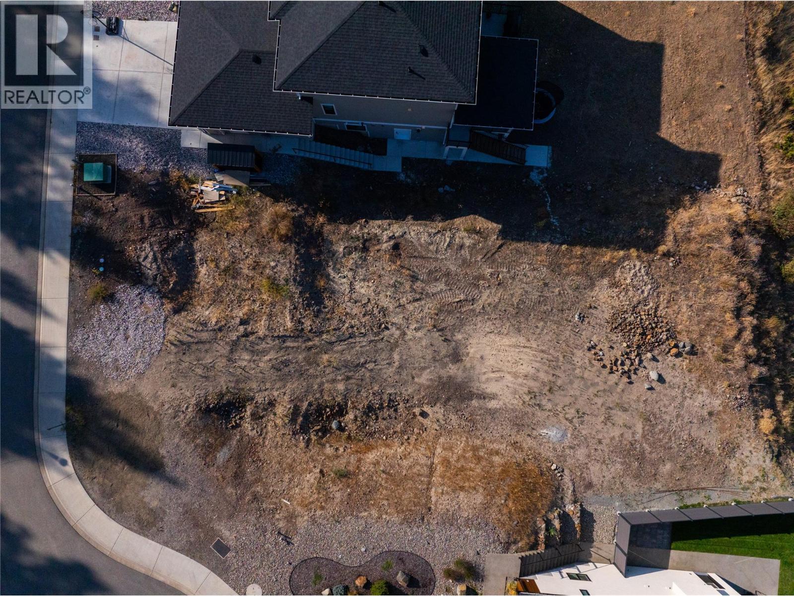 1778 Balsam Place, Kamloops, British Columbia  V2E 0E2 - Photo 4 - 10389952