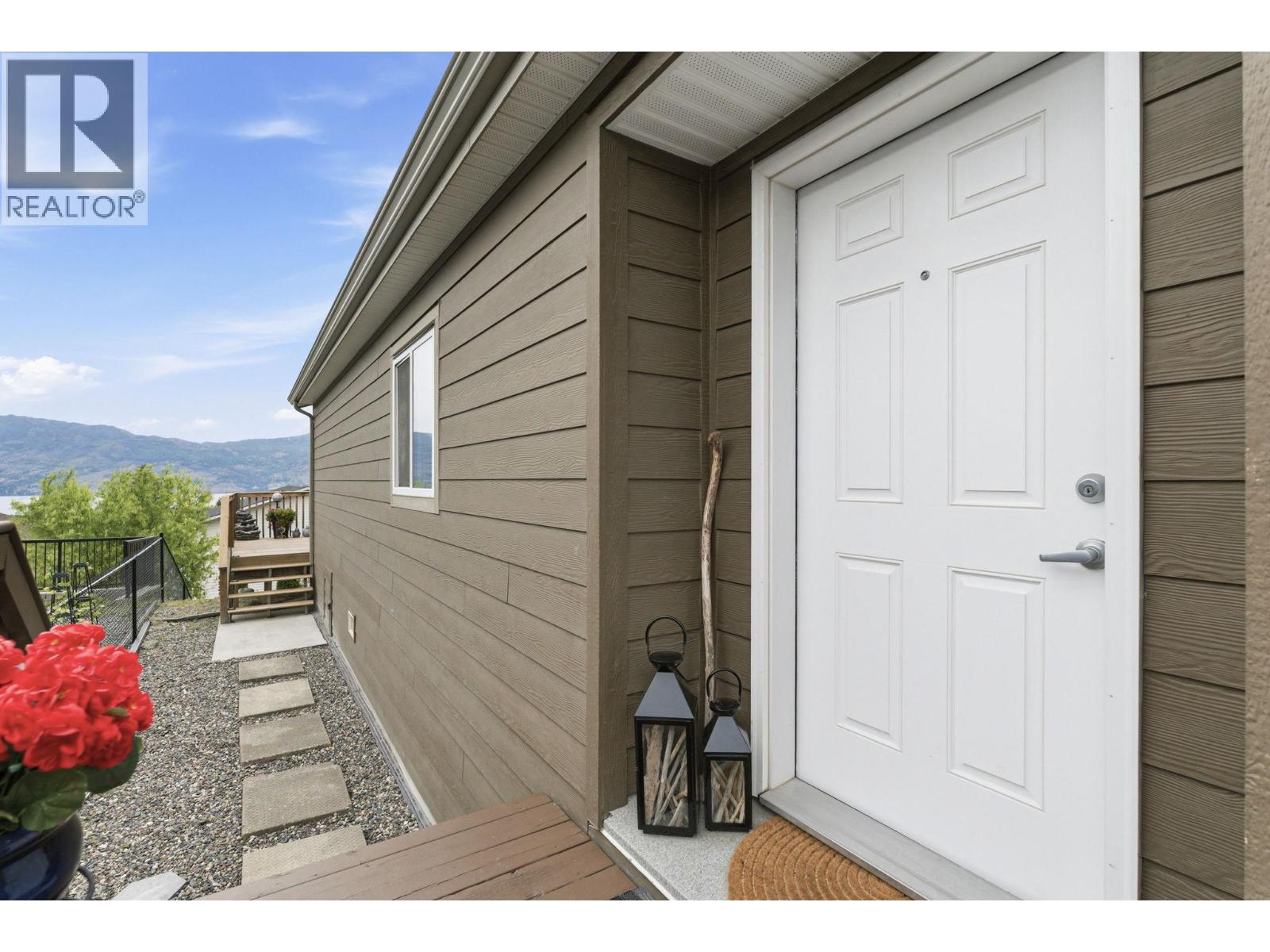 2440 Old Okanagan Highway Unit# 523, West Kelowna, British Columbia  V4T 1X4 - Photo 4 - 10389810
