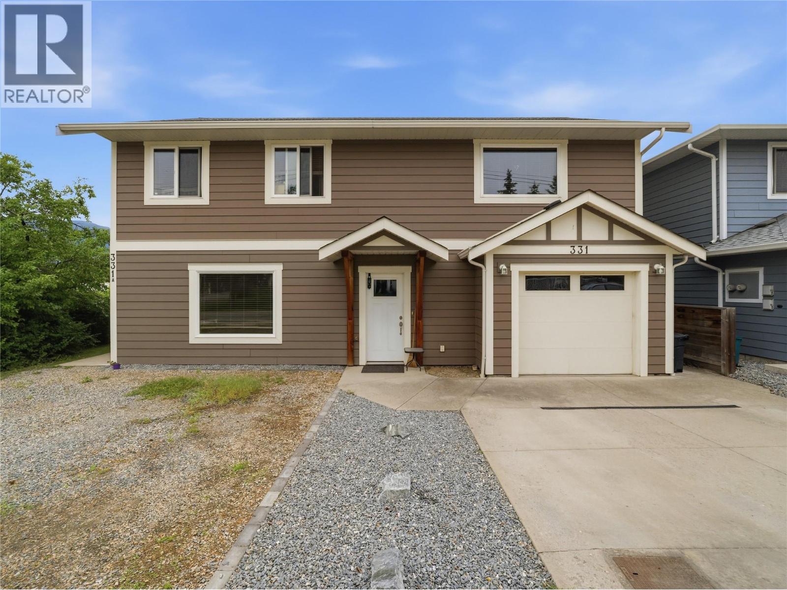 331 Fraser Avenue Nw, Salmon Arm, British Columbia  V1E 1W3 - Photo 1 - 10389774