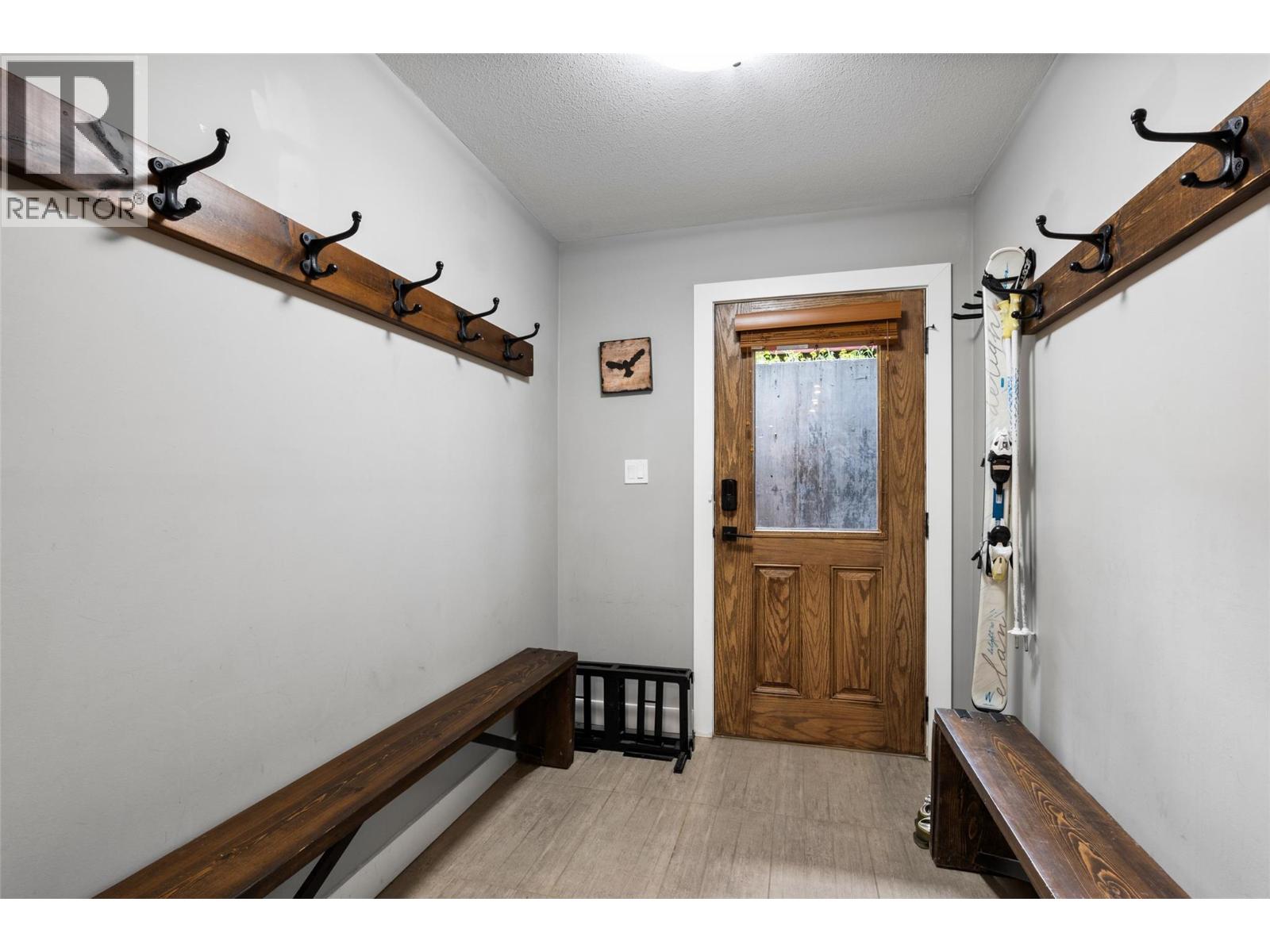 1305 Burfield Drive Unit# 1, Sun Peaks, British Columbia  V0E 5N0 - Photo 2 - 10389789