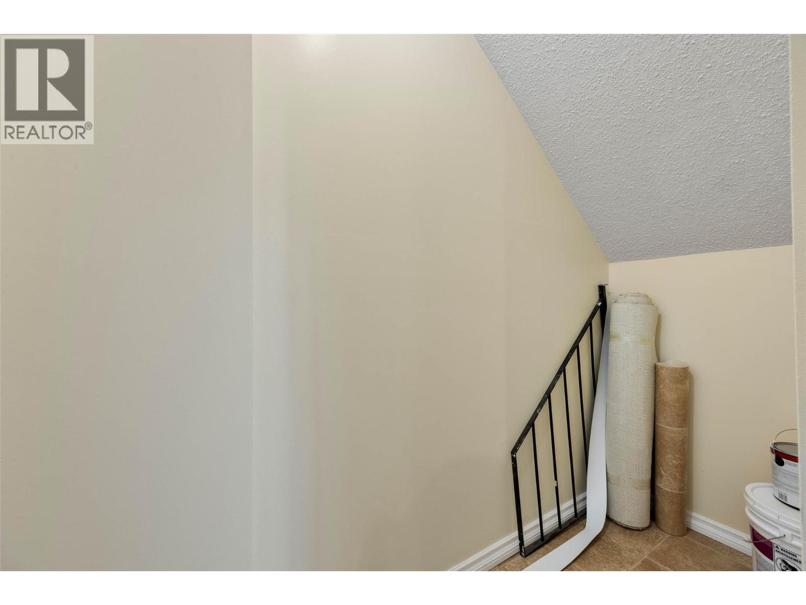 1750 Summit Drive Unit# 38, Kamloops, British Columbia  V2E 1Y1 - Photo 18 - 10389390