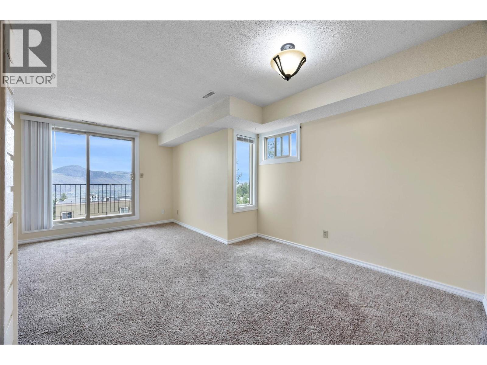1750 Summit Drive Unit# 38, Kamloops, British Columbia  V2E 1Y1 - Photo 8 - 10389390