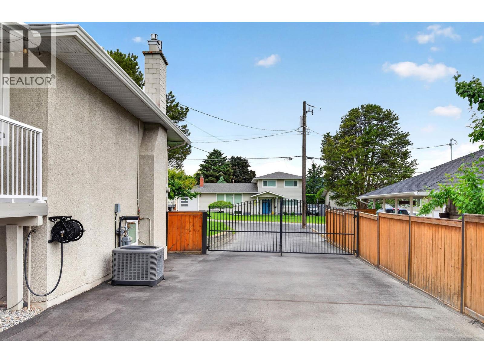 1775 Apple Lane, Kamloops, British Columbia  V2C 4M9 - Photo 50 - 10389919