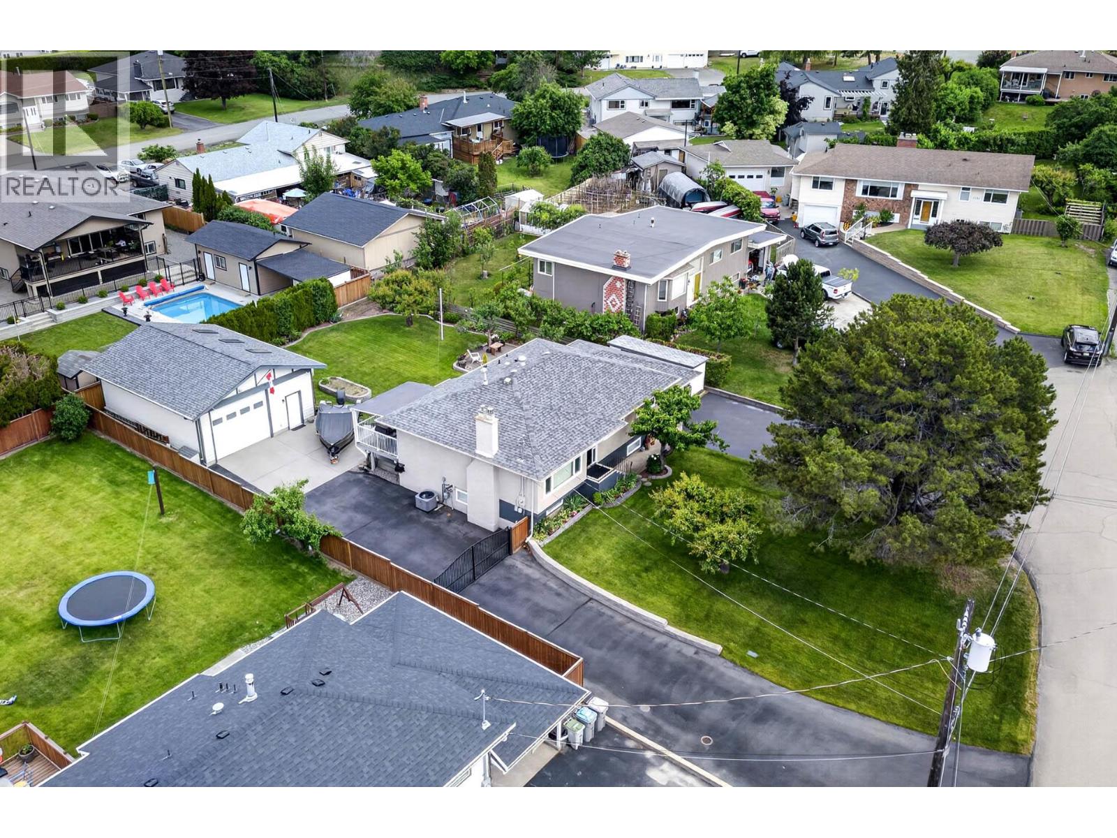 1775 Apple Lane, Kamloops, British Columbia  V2C 4M9 - Photo 73 - 10389919