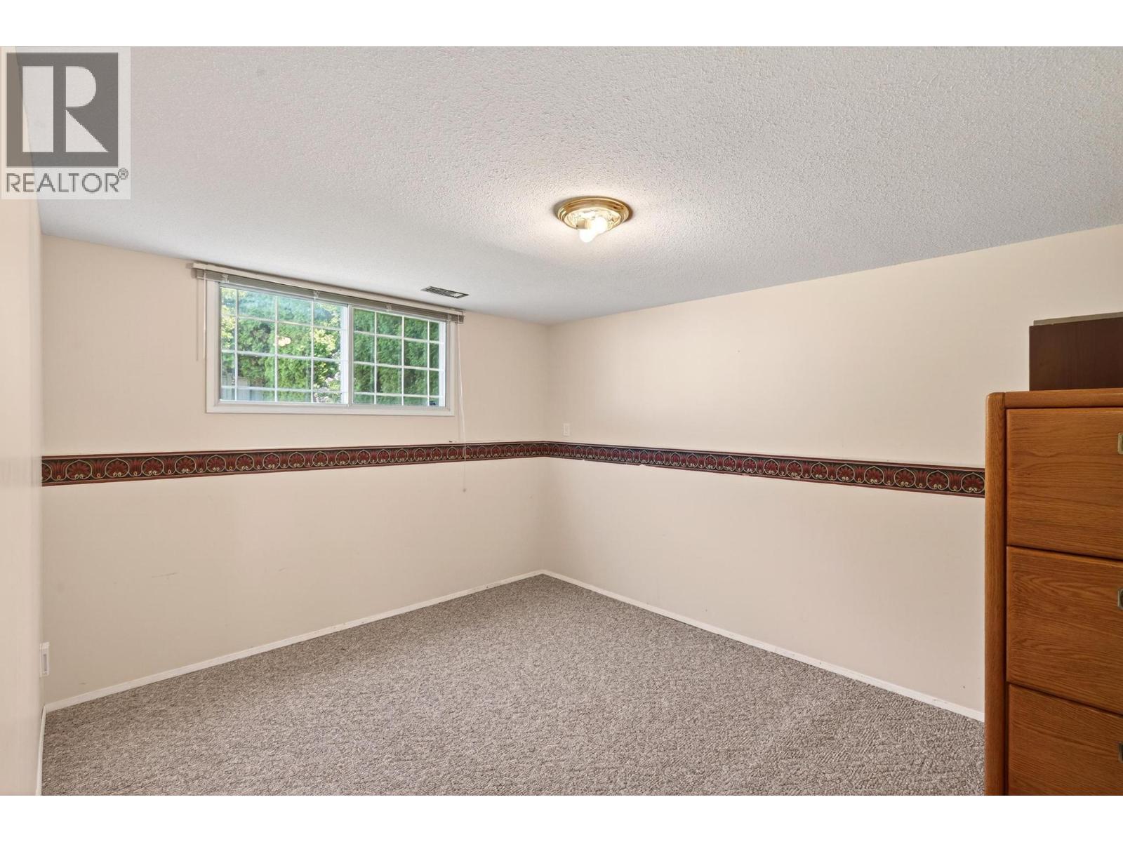 1820 Quebec Street, Penticton, British Columbia  V2A 6E1 - Photo 11 - 10389497