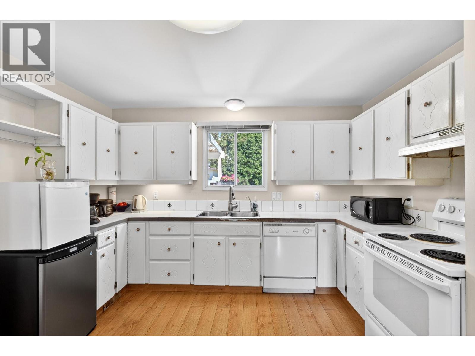 1820 Quebec Street, Penticton, British Columbia  V2A 6E1 - Photo 5 - 10389497