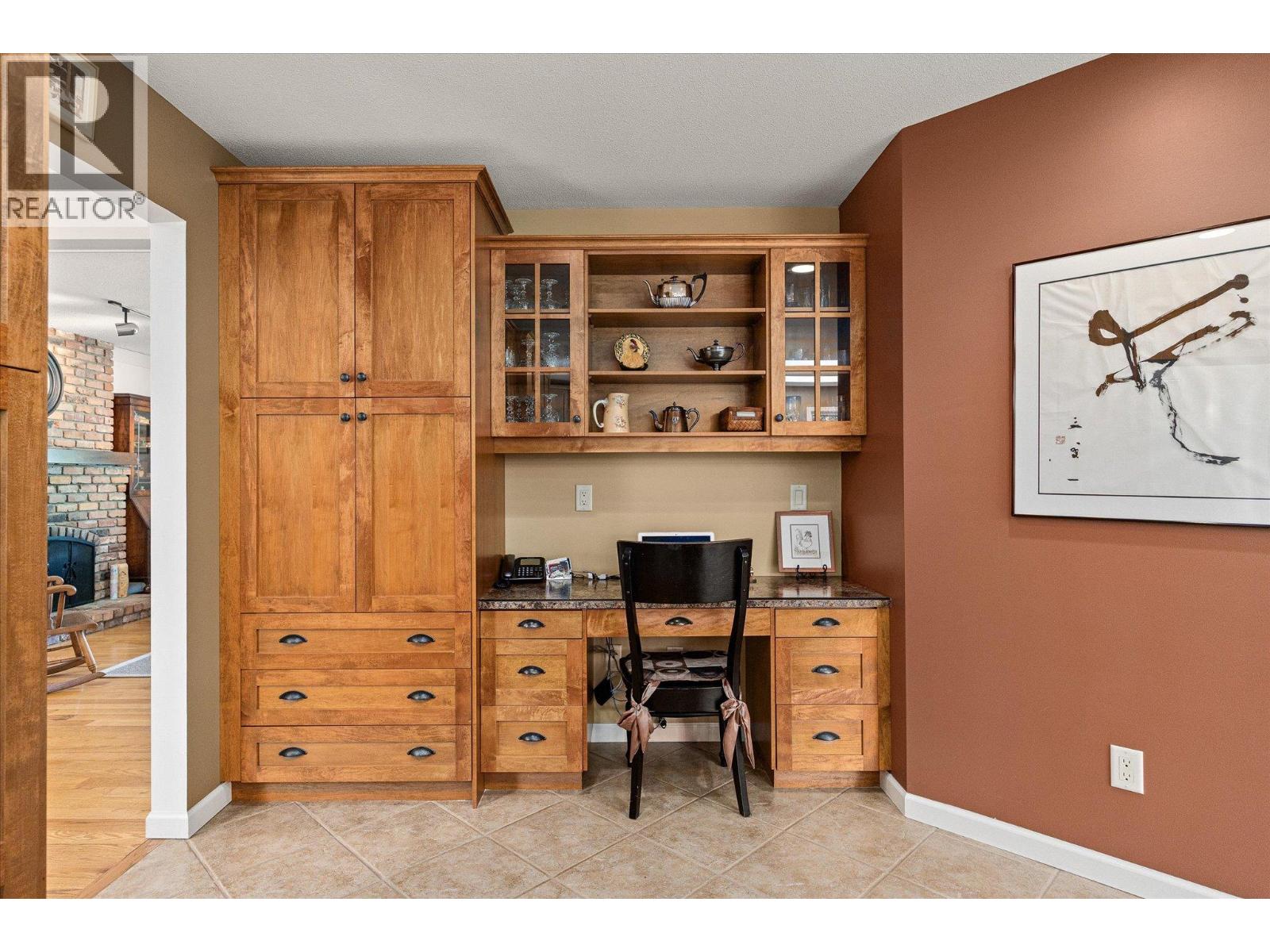 811 Coronado Crescent, Kelowna, British Columbia  V1W 2K5 - Photo 10 - 10387831