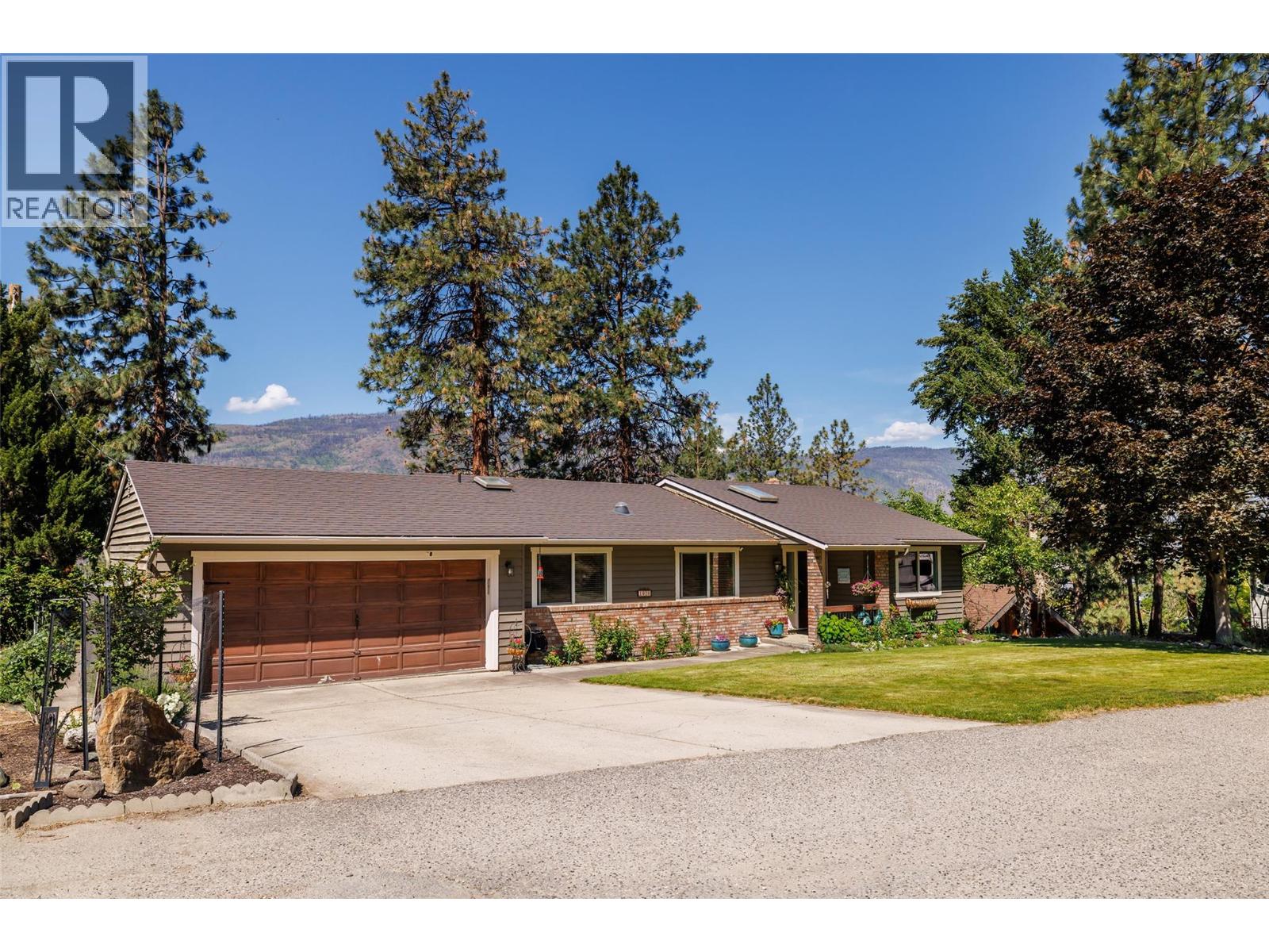 1928 Paly Road, Kelowna, British Columbia  V1V 2B9 - Photo 1 - 10389644