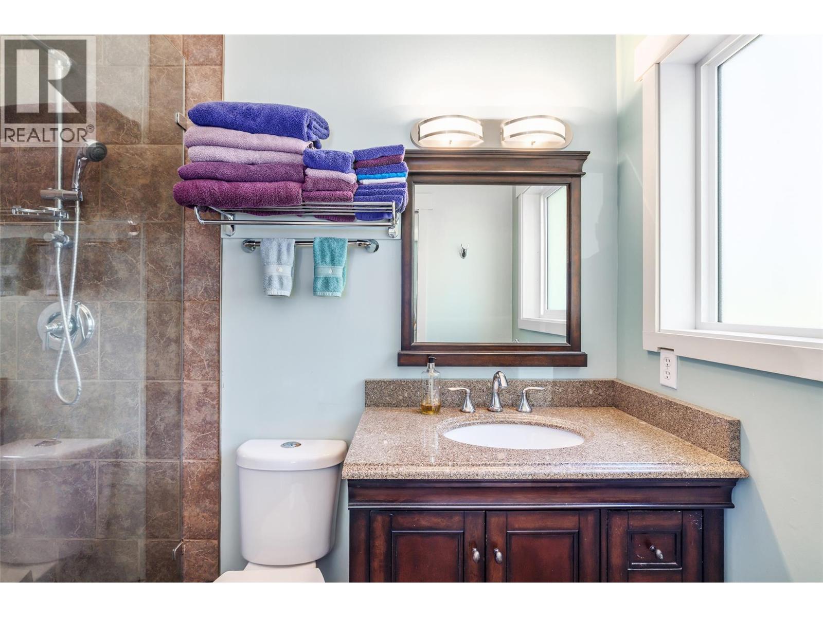 1928 Paly Road, Kelowna, British Columbia  V1V 2B9 - Photo 12 - 10389644