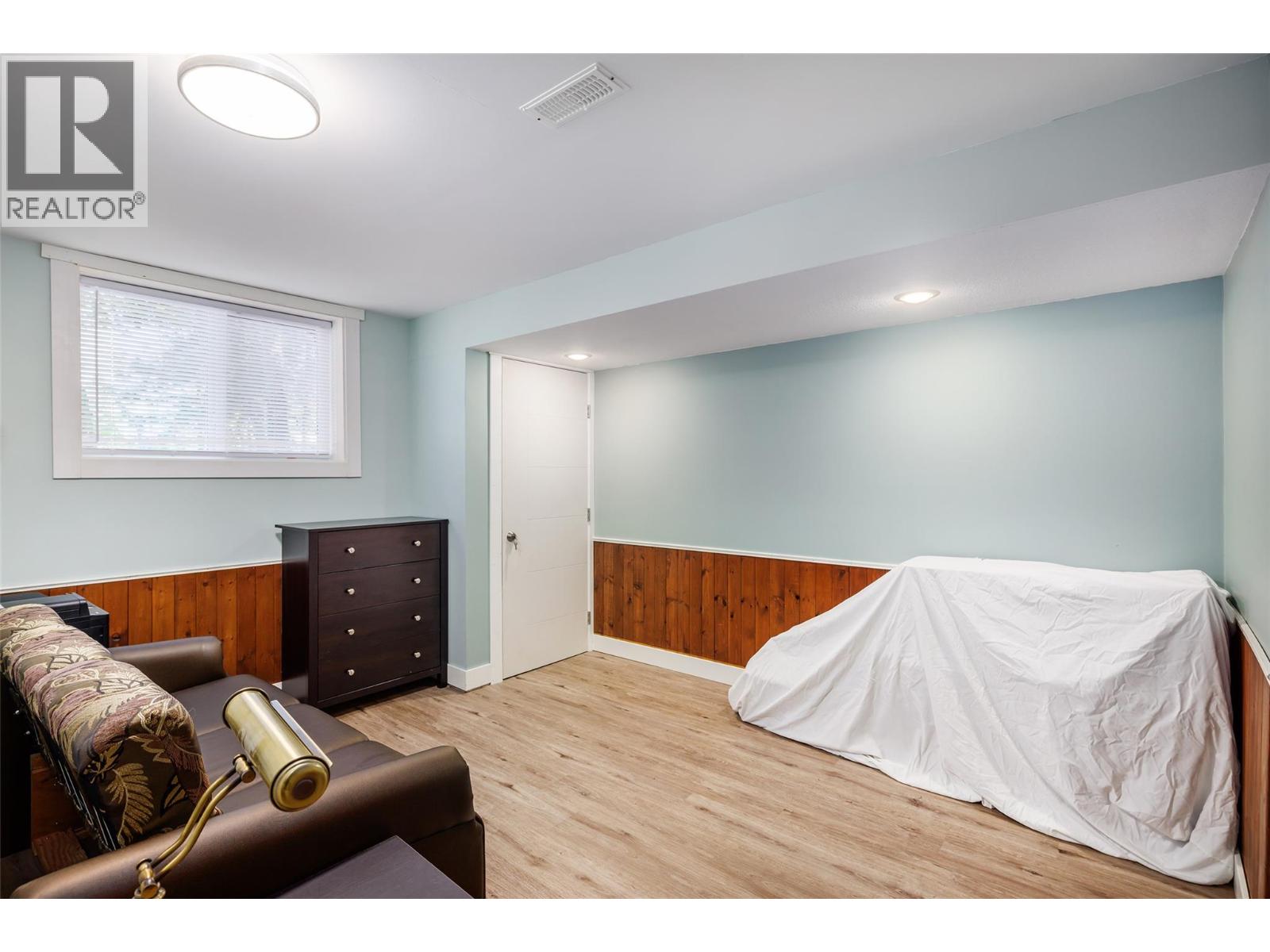 1928 Paly Road, Kelowna, British Columbia  V1V 2B9 - Photo 21 - 10389644