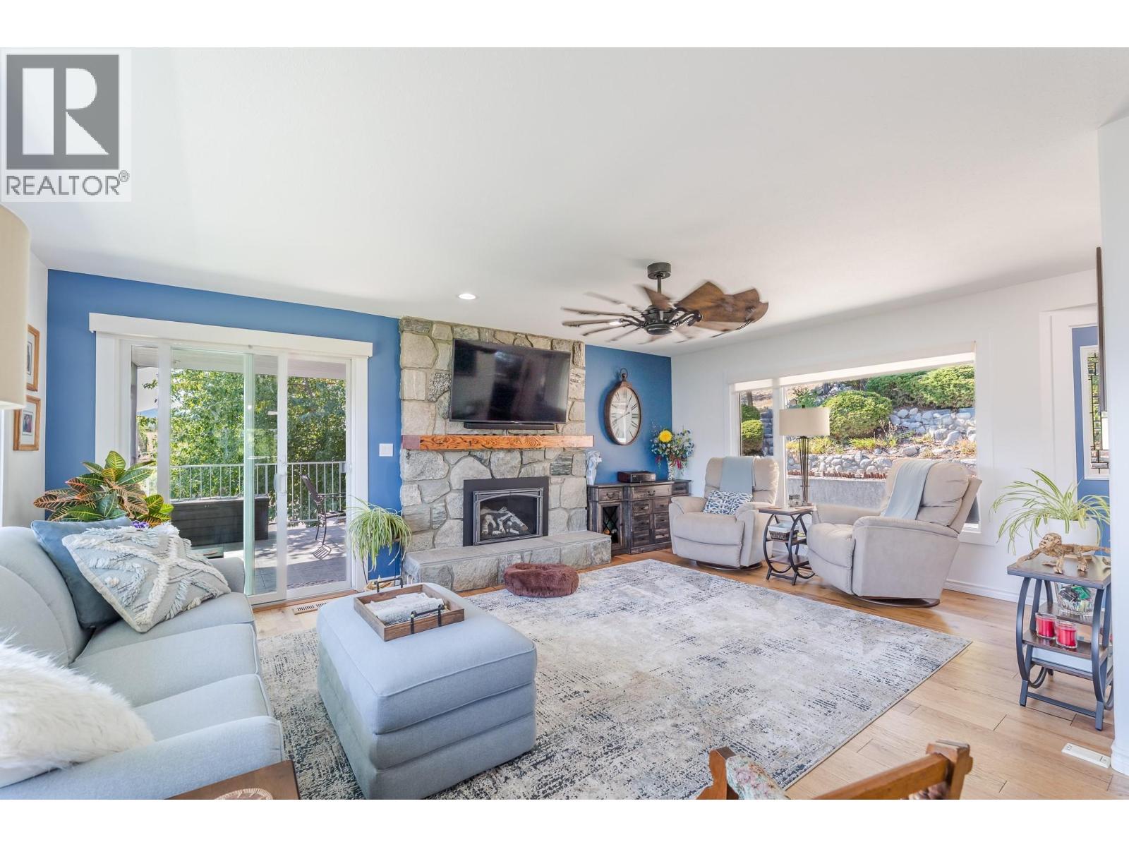 6318 Faircrest Street, Summerland, British Columbia  V0H 1Z4 - Photo 7 - 10389917