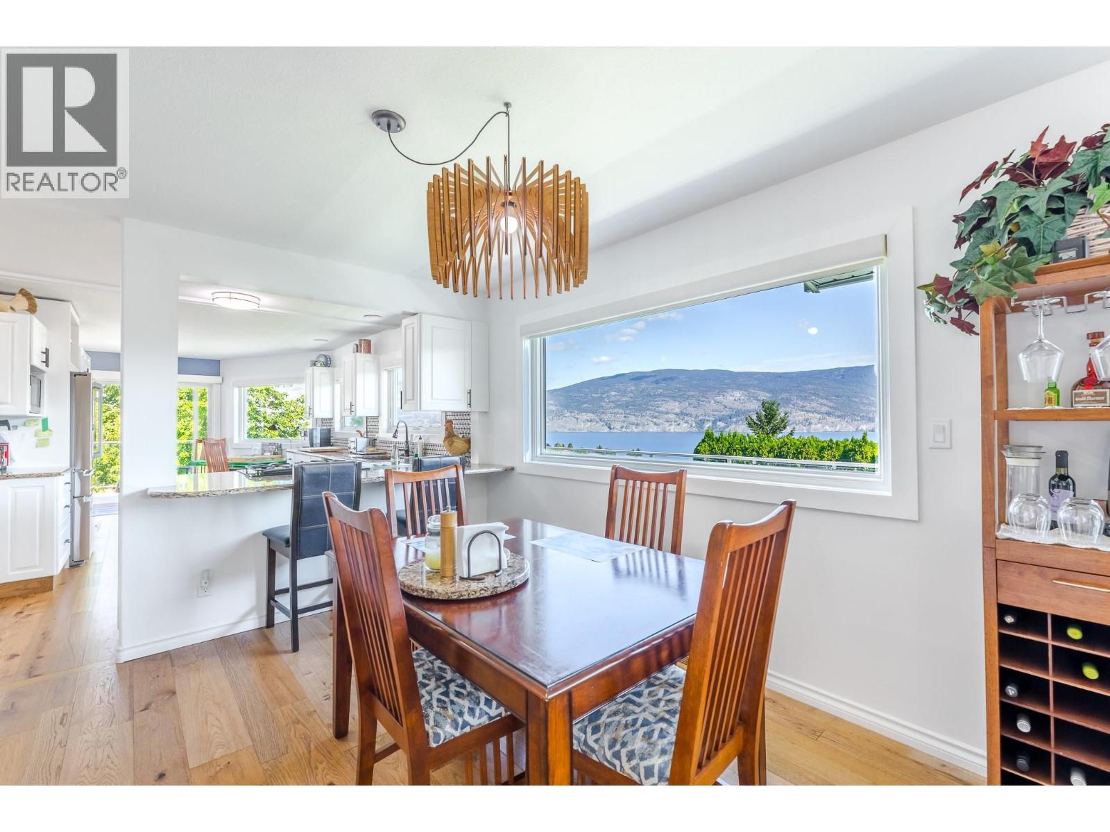 6318 Faircrest Street, Summerland, British Columbia  V0H 1Z4 - Photo 8 - 10389917