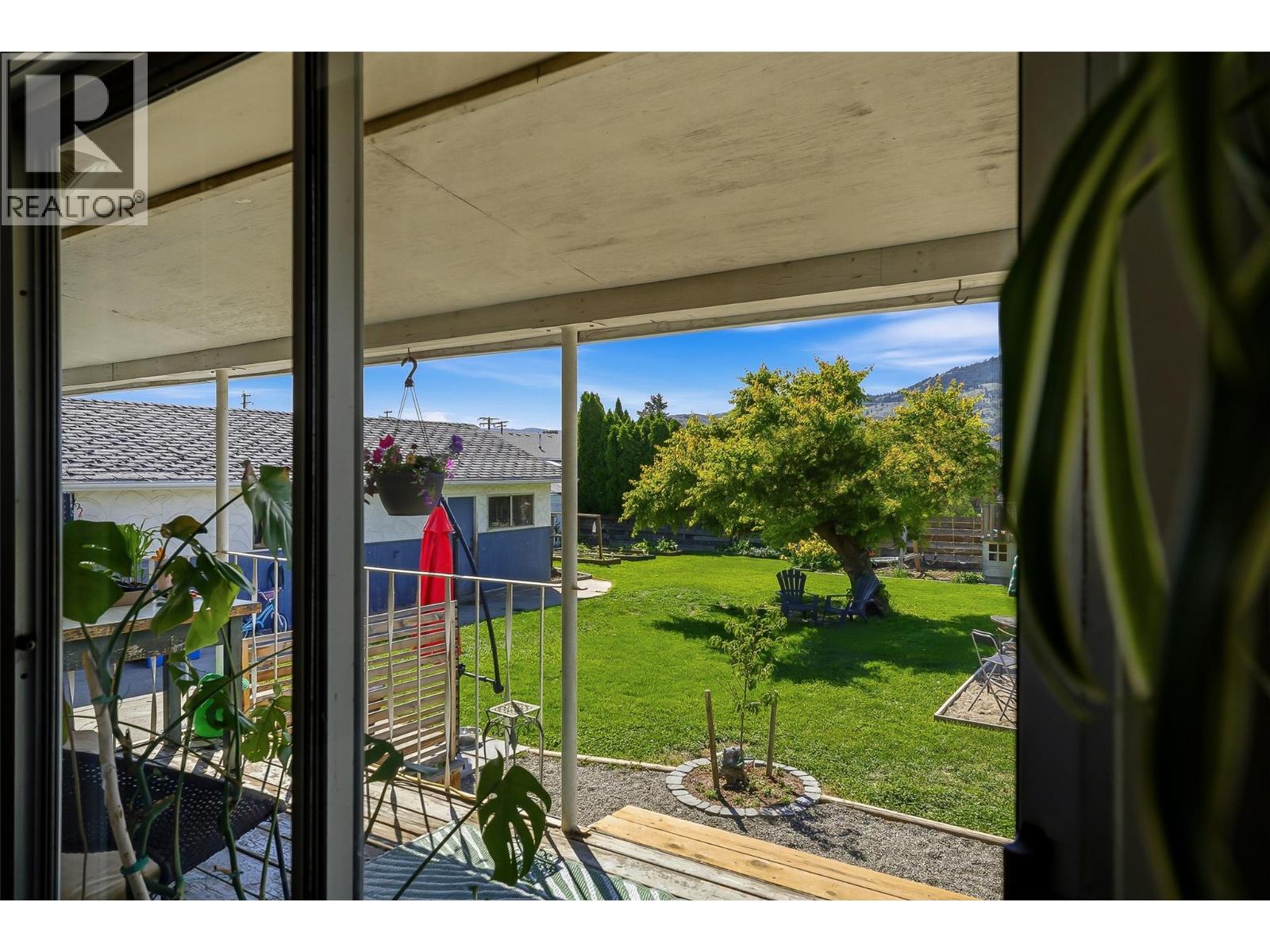 2135 Fleetwood Avenue, Kamloops, British Columbia  V2B 4S6 - Photo 12 - 10389826