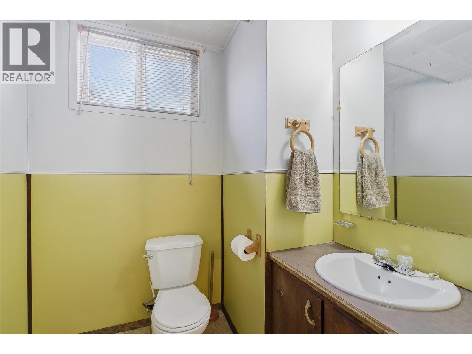 2135 Fleetwood Avenue, Kamloops, British Columbia  V2B 4S6 - Photo 29 - 10389826