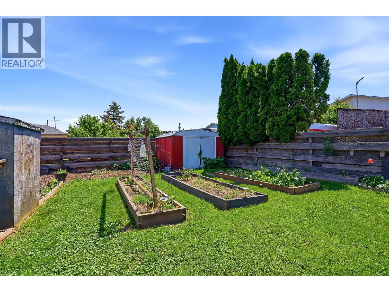 2135 Fleetwood Avenue, Kamloops, British Columbia  V2B 4S6 - Photo 48 - 10389826