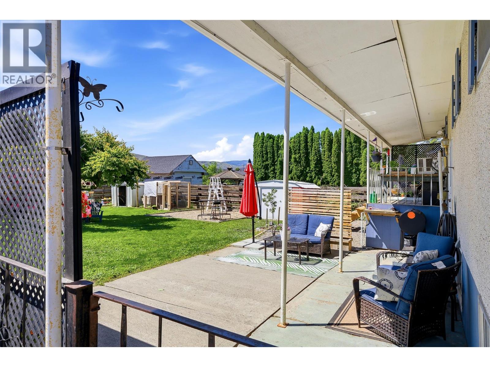 2135 Fleetwood Avenue, Kamloops, British Columbia  V2B 4S6 - Photo 59 - 10389826