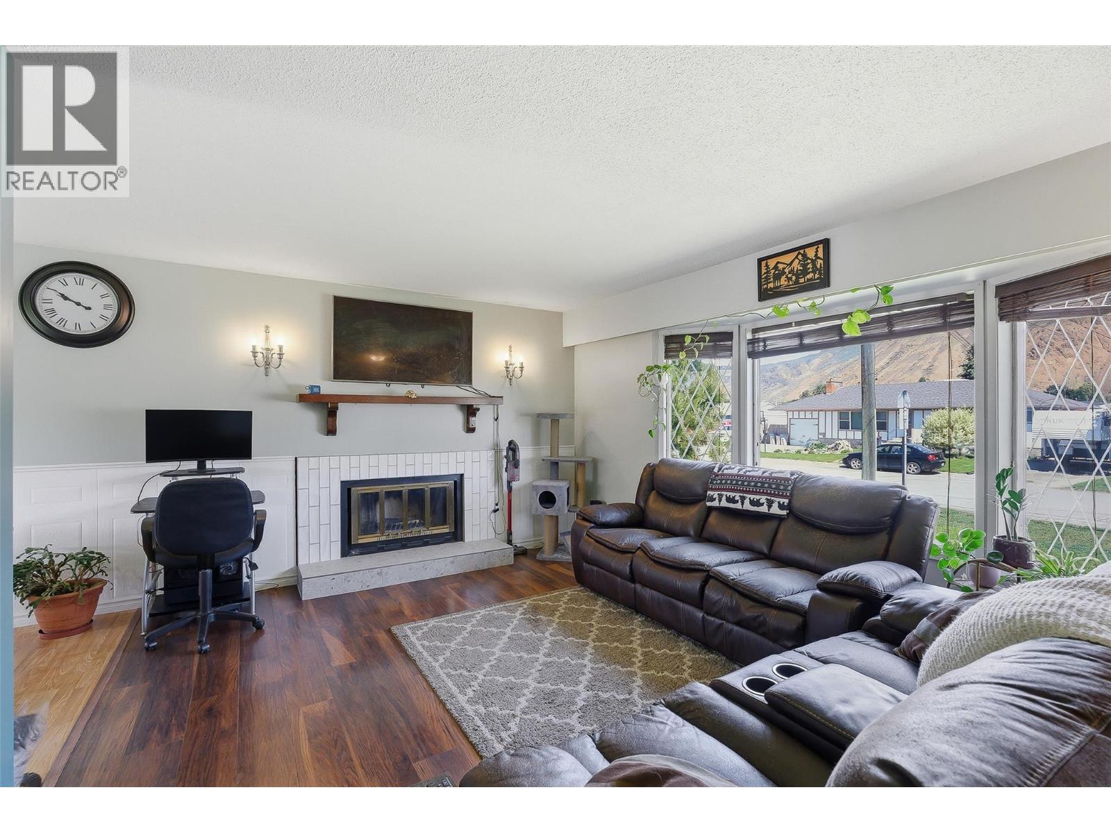 2135 Fleetwood Avenue, Kamloops, British Columbia  V2B 4S6 - Photo 6 - 10389826