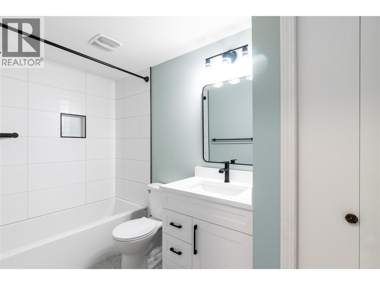 213 White Pine Crescent Unit# 243, Sicamous, British Columbia  V0E 2V1 - Photo 24 - 10389808