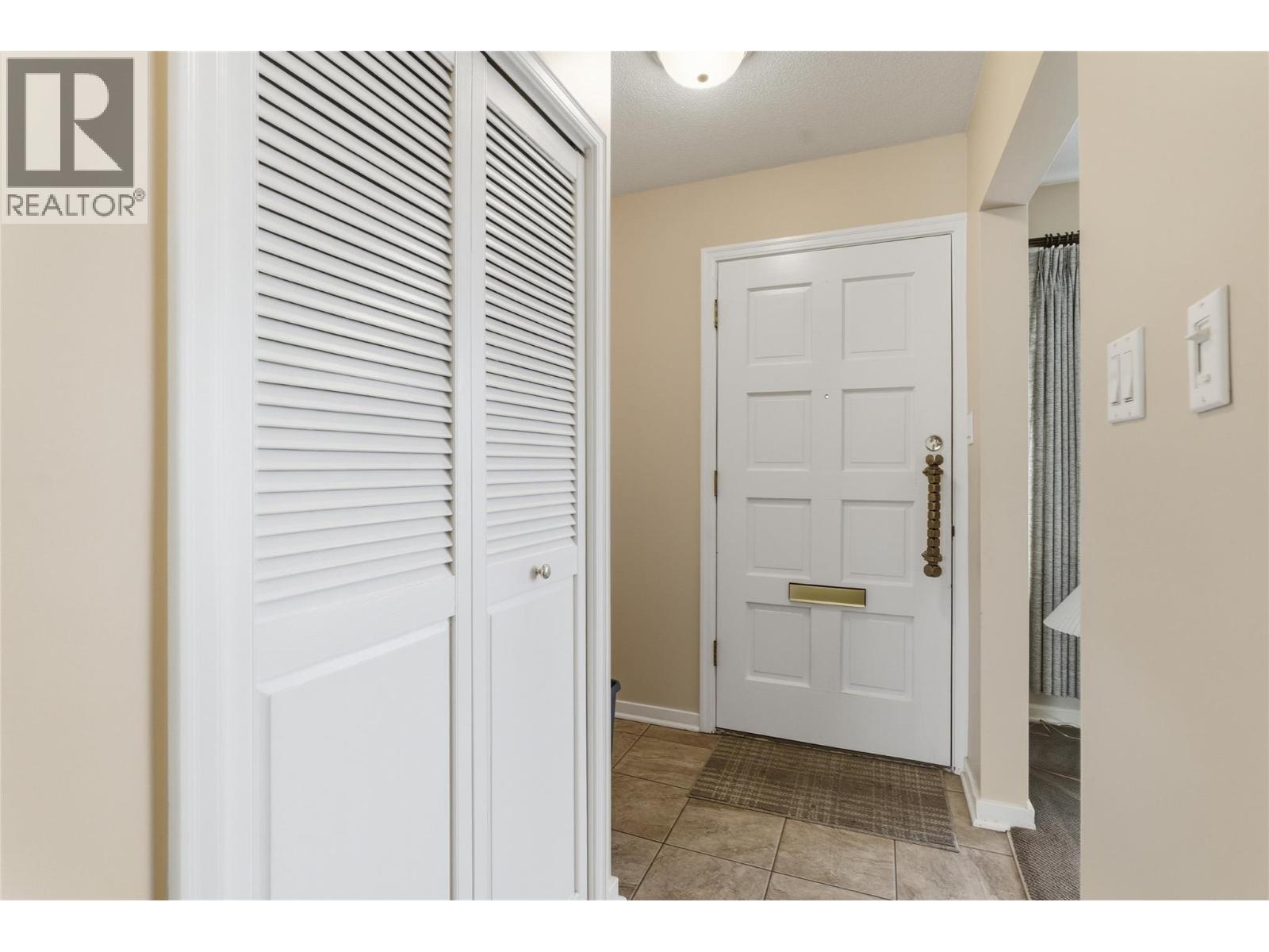 164 Manor Park Avenue, Penticton, British Columbia  V2A 2R2 - Photo 13 - 10389628