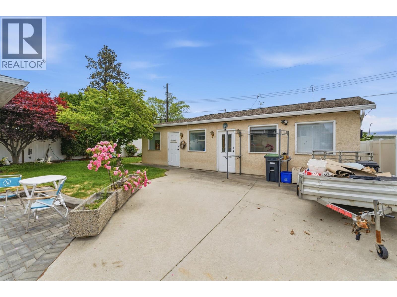 164 Manor Park Avenue, Penticton, British Columbia  V2A 2R2 - Photo 8 - 10389628