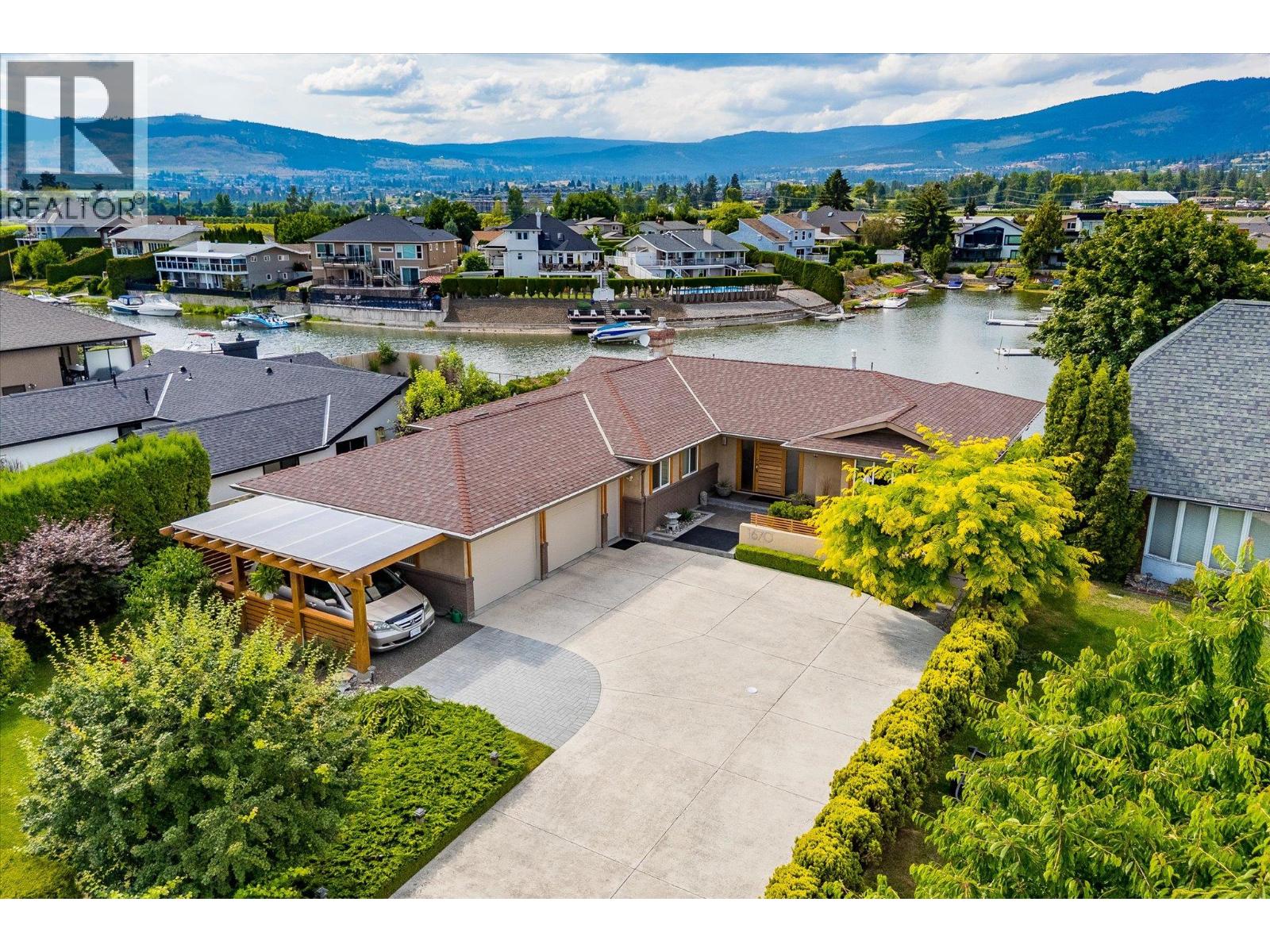 1670 Pritchard Drive, West Kelowna, British Columbia  V4T 1X5 - Photo 2 - 10389990
