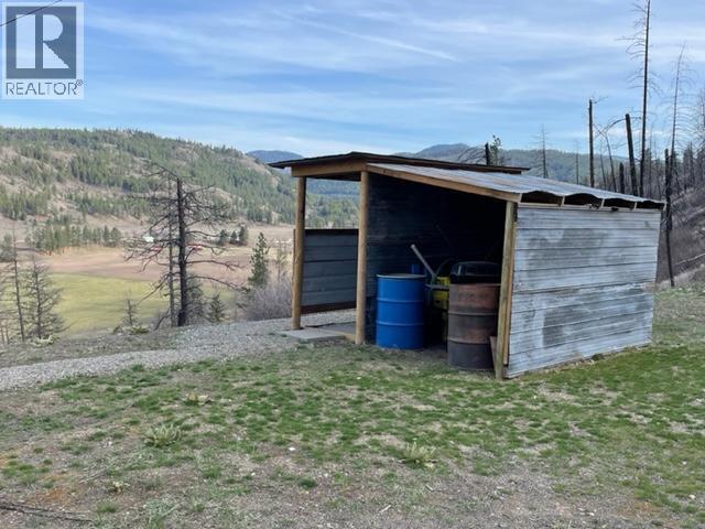 1851 33 Highway, Rock Creek, British Columbia  V0H 1Y0 - Photo 6 - 10389852