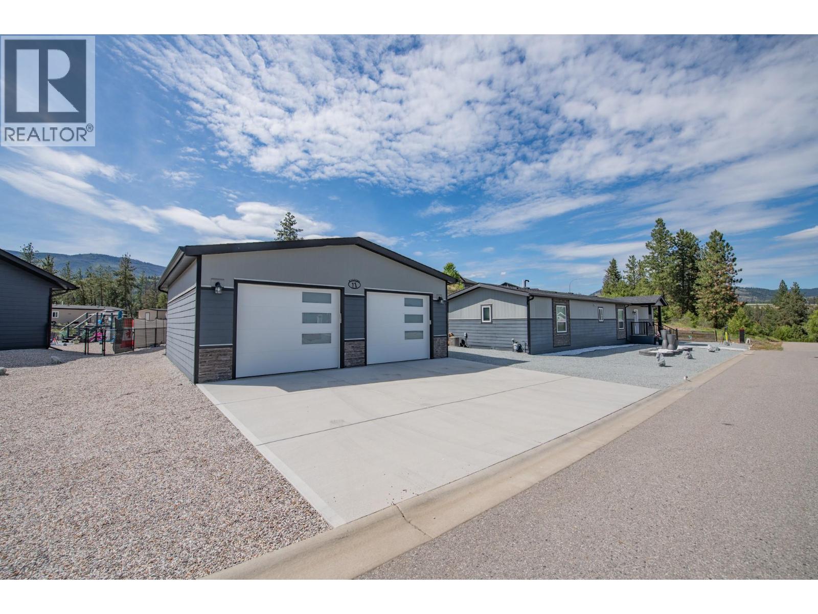 9510 97 Highway Unit# 161, Vernon, British Columbia  V1H 1R8 - Photo 2 - 10389985