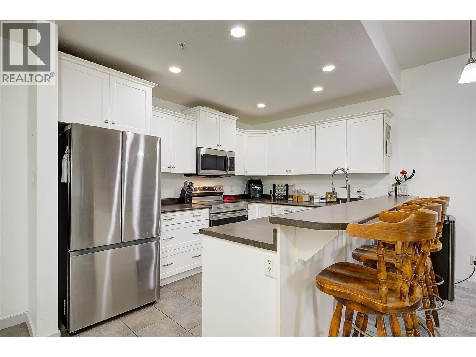 345 Mills Road Unit# 305, Kelowna, British Columbia  V1X 4G9 - Photo 3 - 10389437