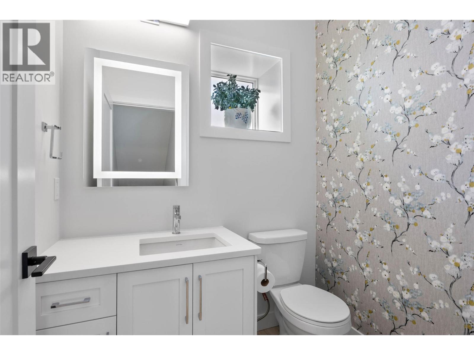 107 River Gate Drive, Kamloops, British Columbia  V2H 0E4 - Photo 14 - 10390027