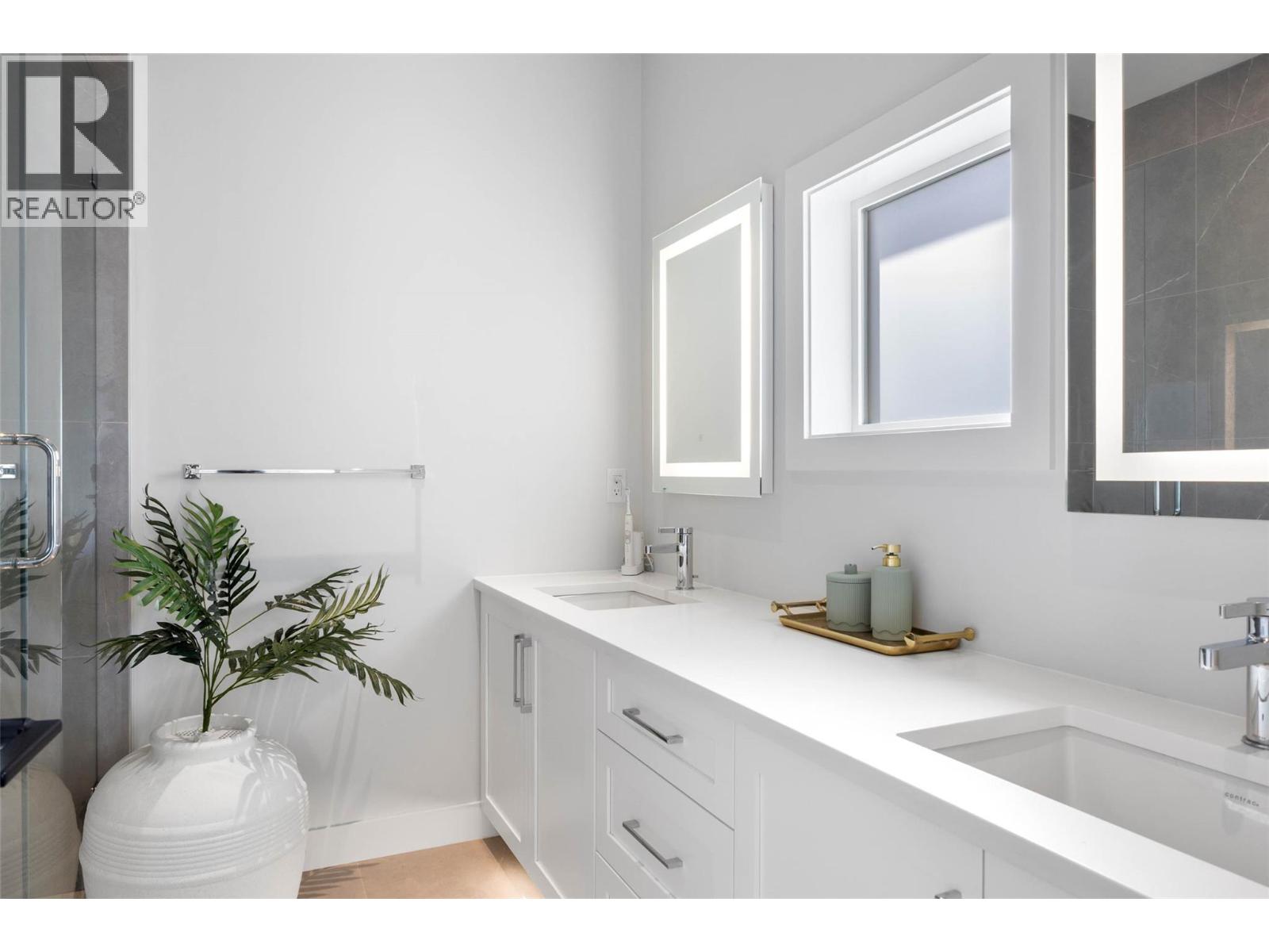 107 River Gate Drive, Kamloops, British Columbia  V2H 0E4 - Photo 18 - 10390027
