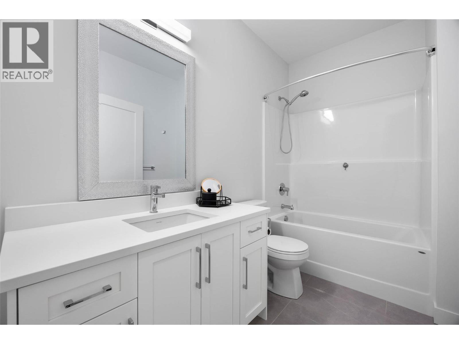 107 River Gate Drive, Kamloops, British Columbia  V2H 0E4 - Photo 23 - 10390027