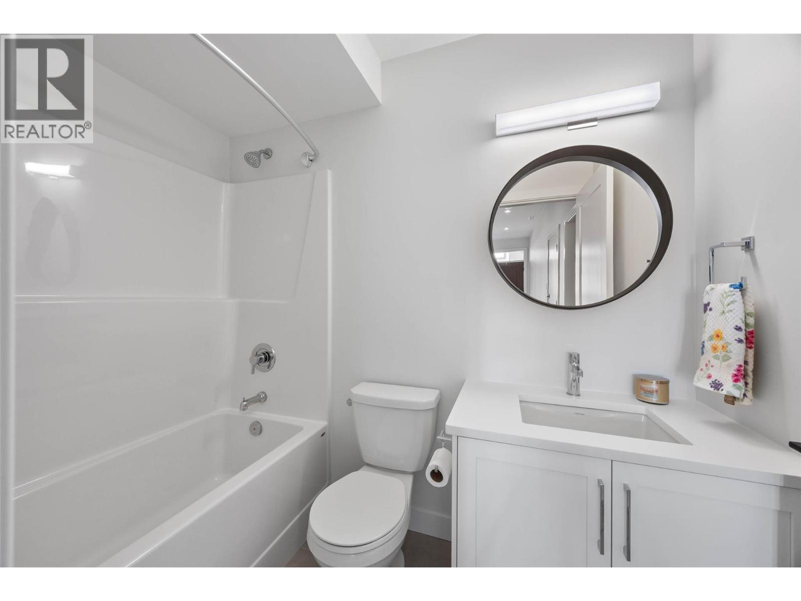 107 River Gate Drive, Kamloops, British Columbia  V2H 0E4 - Photo 24 - 10390027