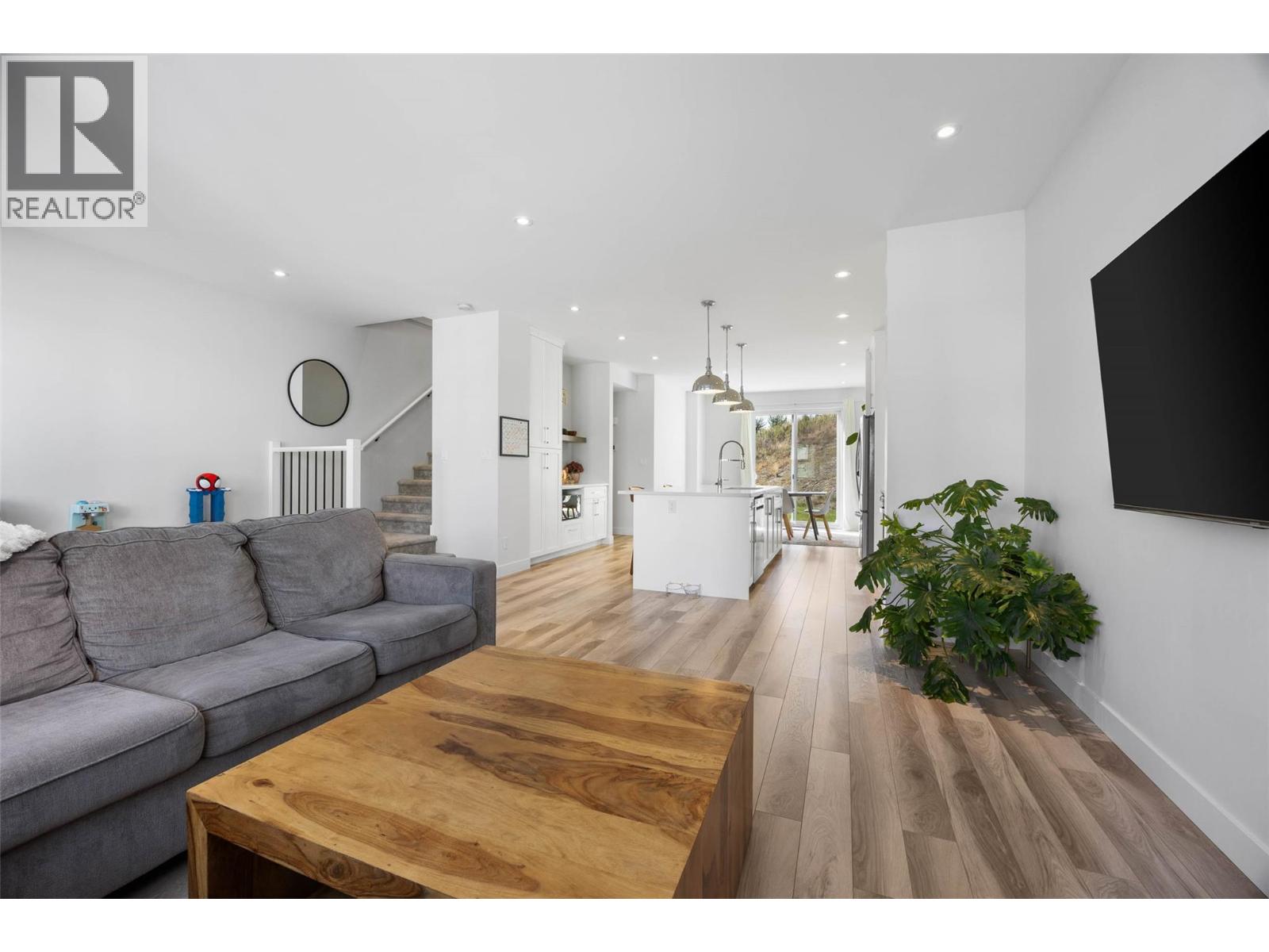 107 River Gate Drive, Kamloops, British Columbia  V2H 0E4 - Photo 8 - 10390027