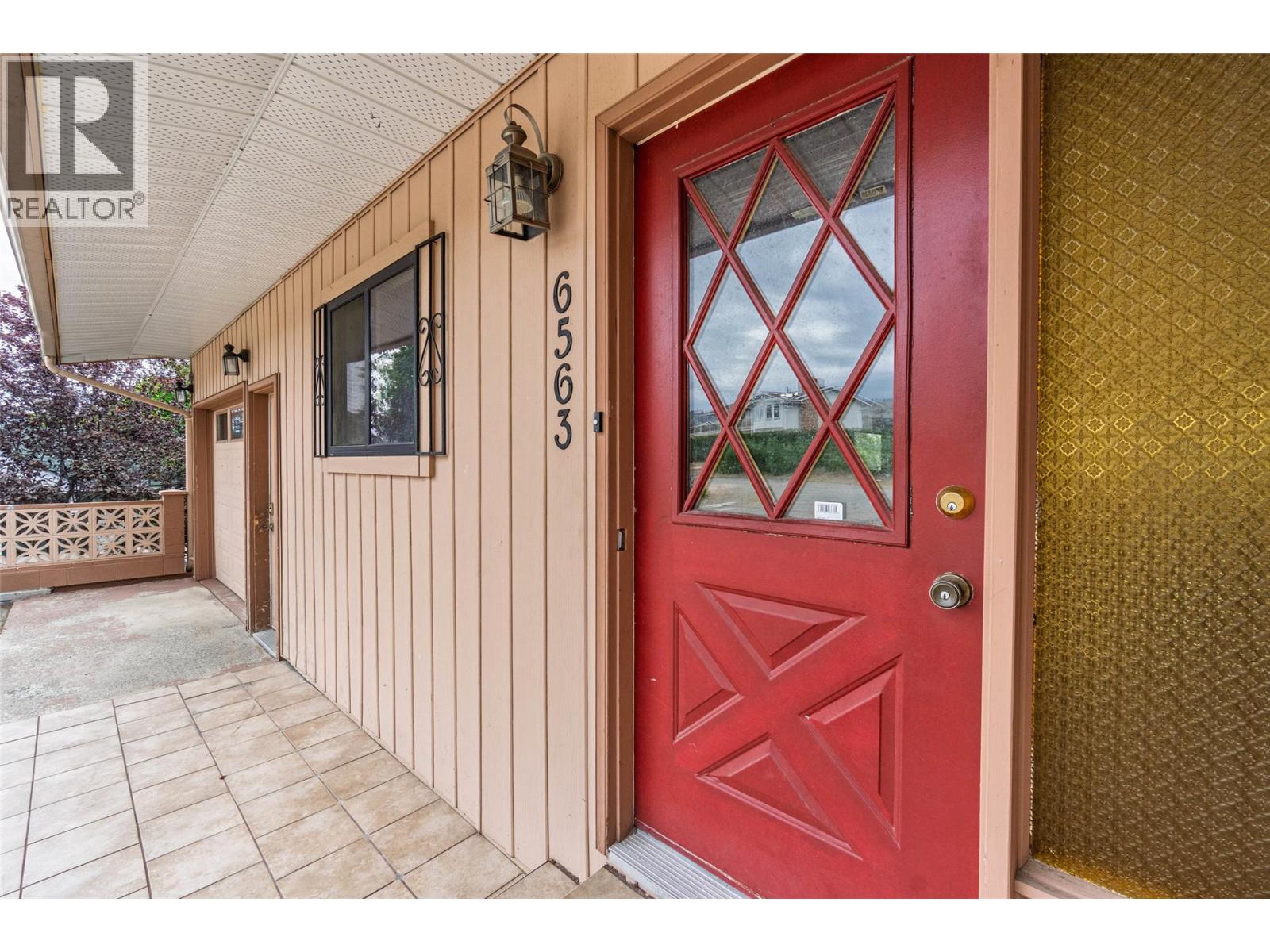6563 Mountainview Drive, Oliver, British Columbia  V0H 1T4 - Photo 28 - 10389920