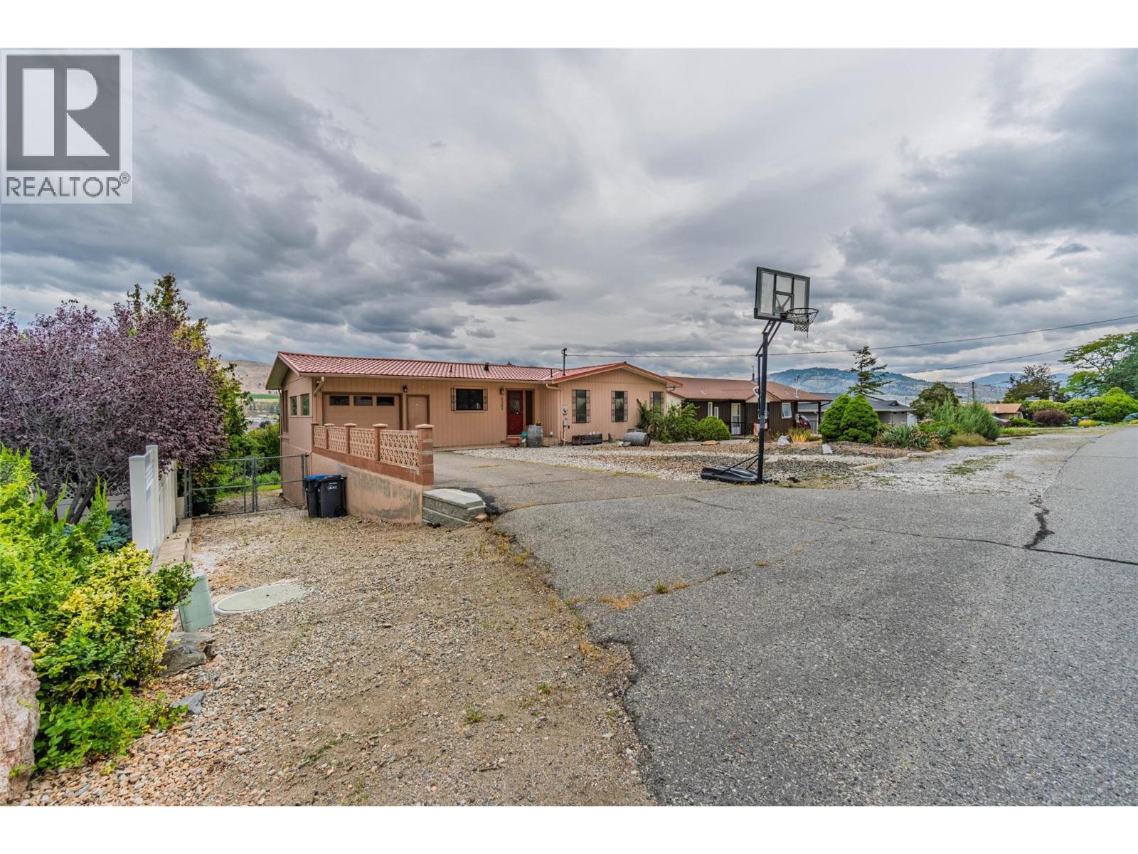 6563 Mountainview Drive, Oliver, British Columbia  V0H 1T4 - Photo 30 - 10389920