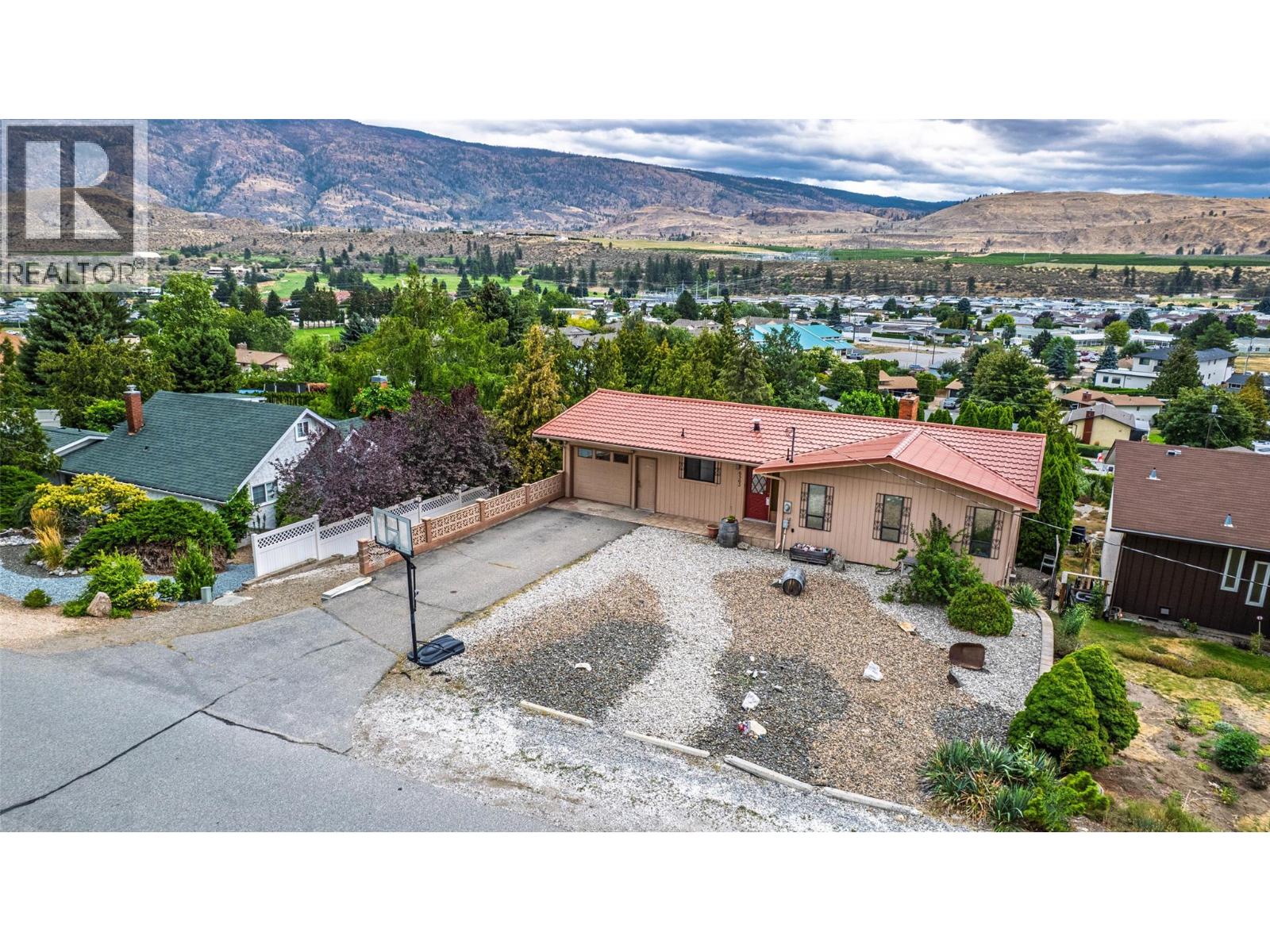 6563 Mountainview Drive, Oliver, British Columbia  V0H 1T4 - Photo 33 - 10389920