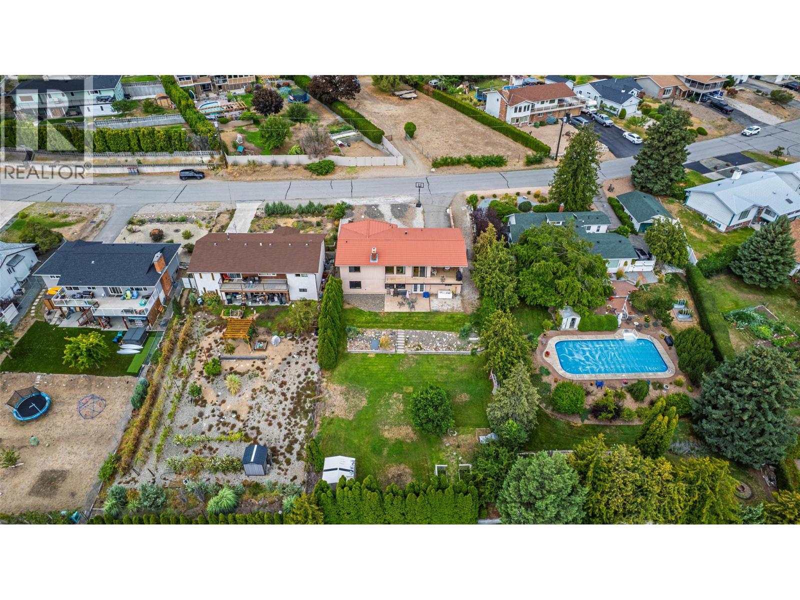 6563 Mountainview Drive, Oliver, British Columbia  V0H 1T4 - Photo 38 - 10389920