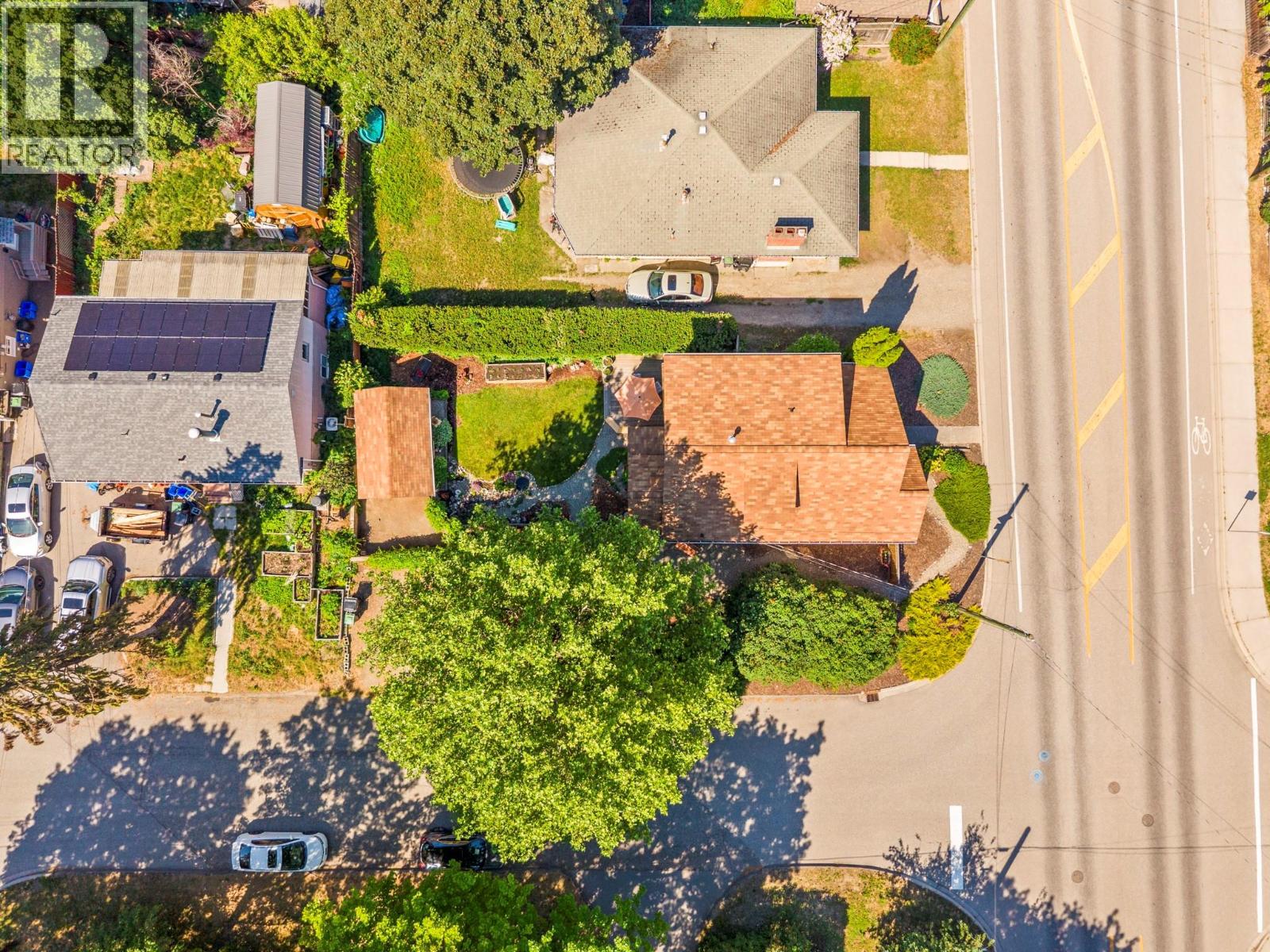 2400 32 Avenue, Vernon, British Columbia  V1T 2K6 - Photo 40 - 10388291