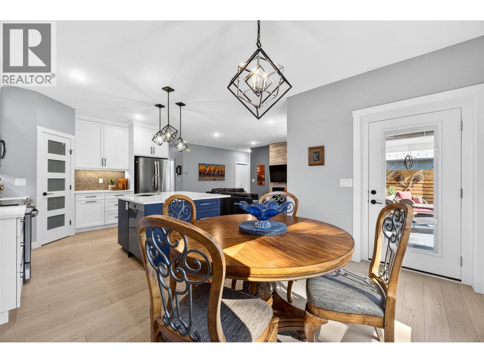 1015 Hemlock Crescent N, Sicamous, British Columbia  V0E 2V1 - Photo 15 - 10390014