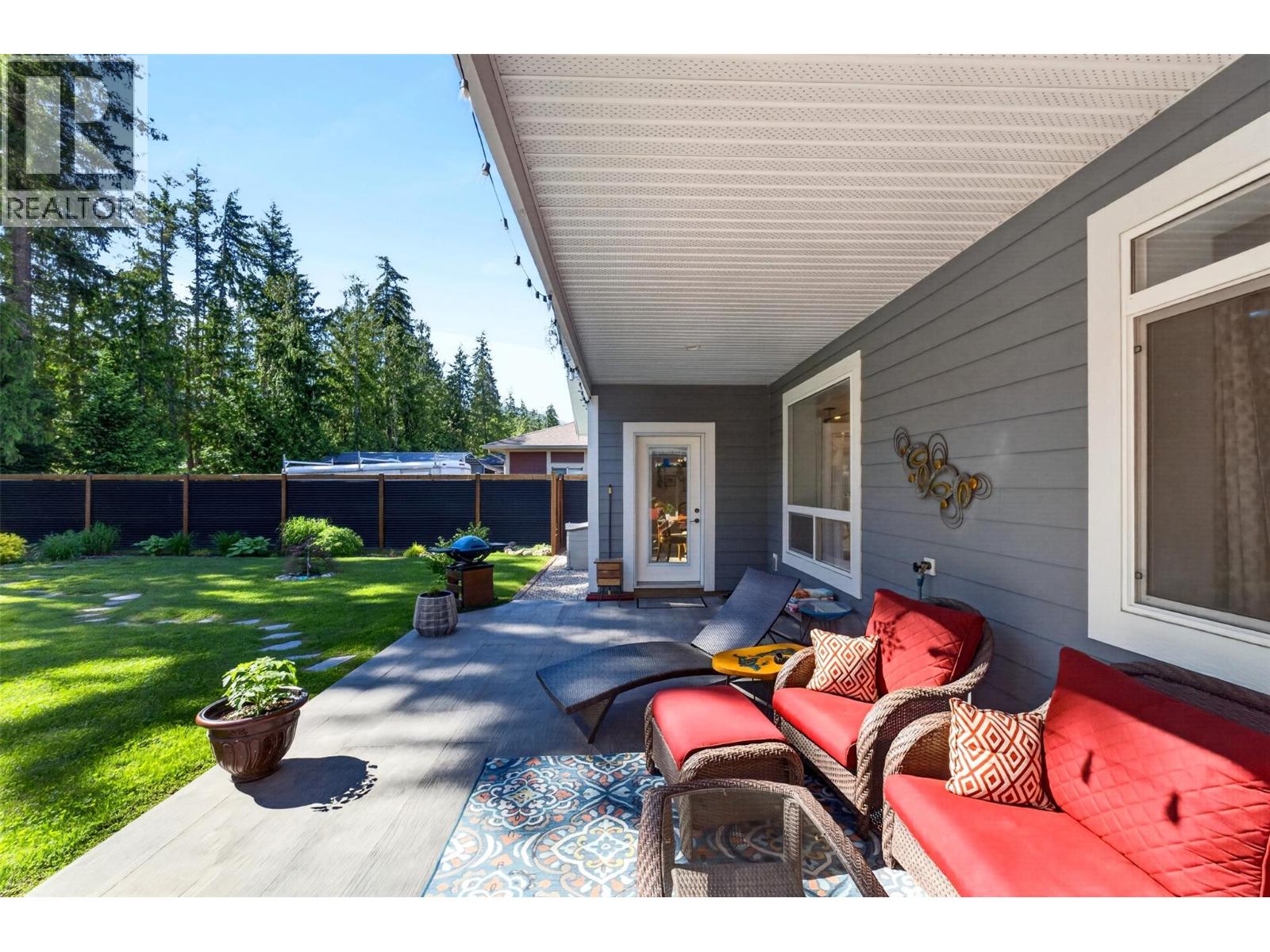 1015 Hemlock Crescent N, Sicamous, British Columbia  V0E 2V1 - Photo 42 - 10390014