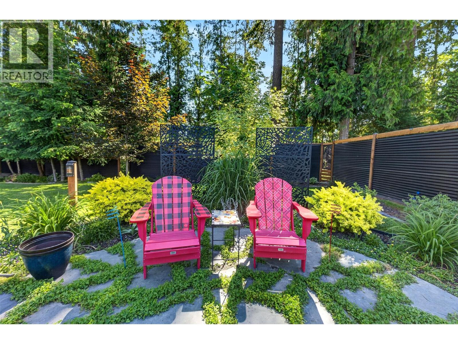 1015 Hemlock Crescent N, Sicamous, British Columbia  V0E 2V1 - Photo 49 - 10390014